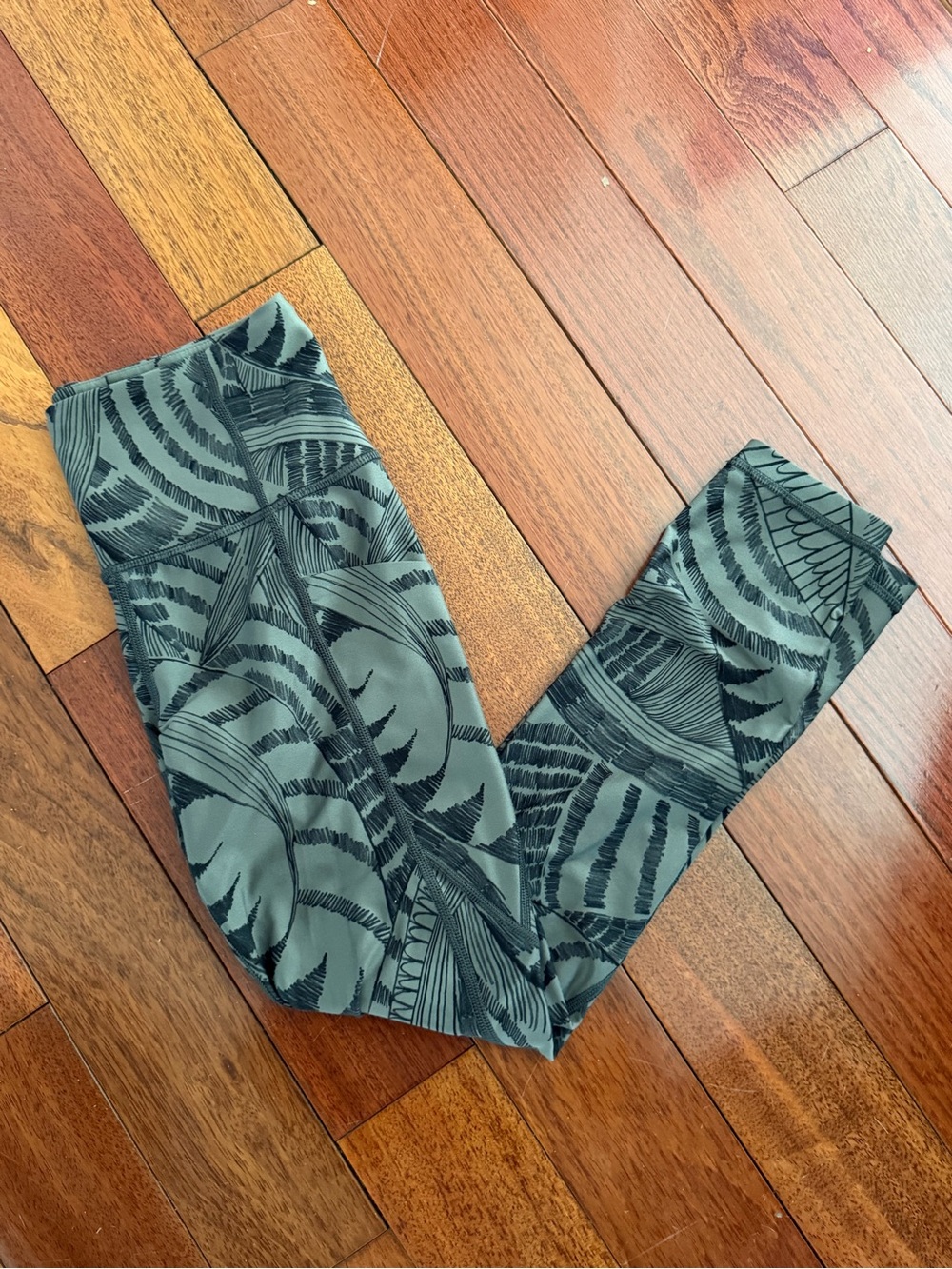 Athleta Slate Green & Black Printed High-Rise Leggings